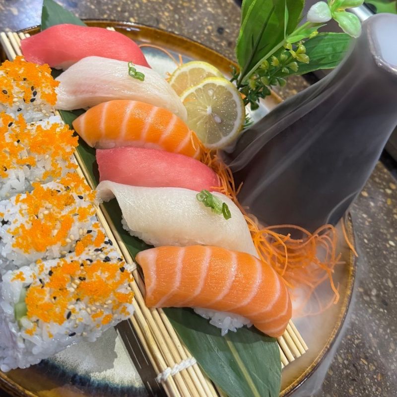 Sushi Deluxe